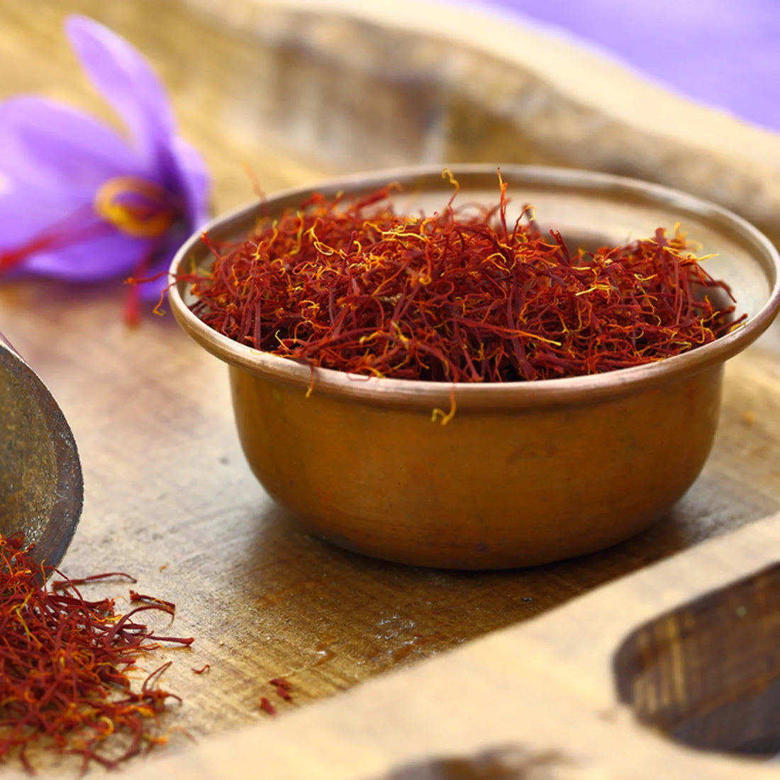 Testing original Iran saffron threads in a glass of water for purity check by Cure by Pure Pakistan